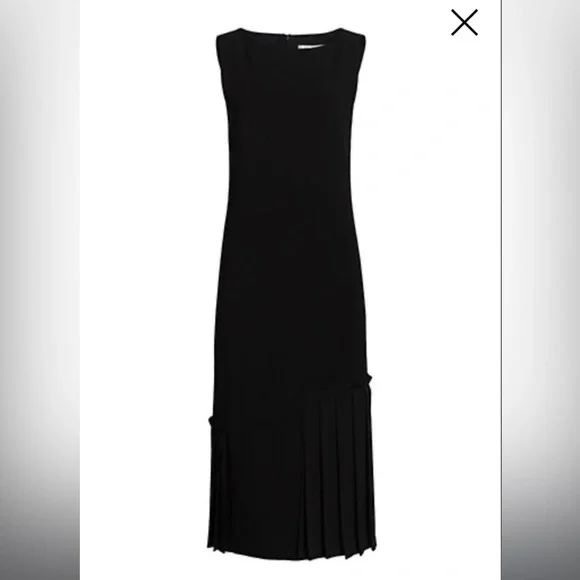 Max Mara black sleeveless boatneck pleat hem dress. 🆕 - Picture 5 of 10